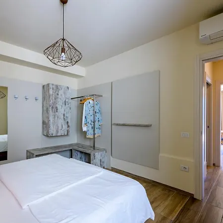 Ruculi - Ruculi Hospitality מלון דירות טיניאלה